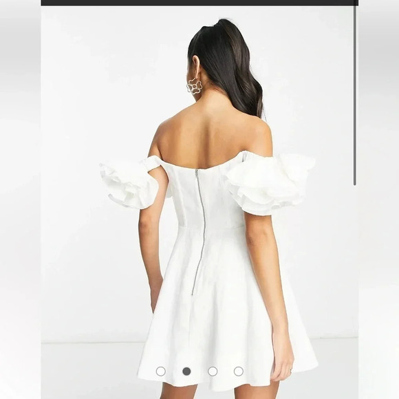Bardot ruffle sleeve corset mini dress in white Linen Size 8 NWOT Sold Out! - Picture 6 of 8